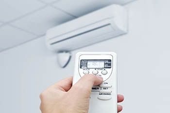 Air conditioner installation and setup